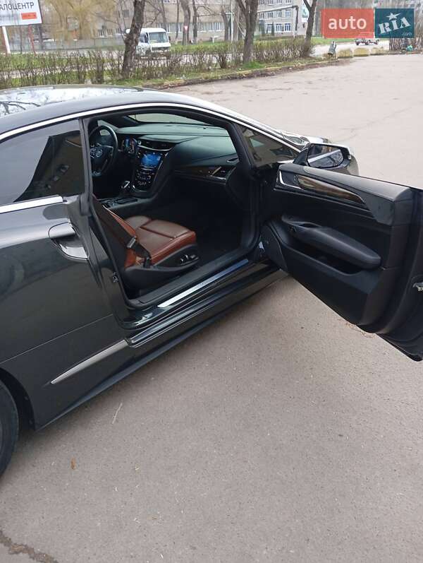 Купе Cadillac ELR 2013 в Ивано-Франковске