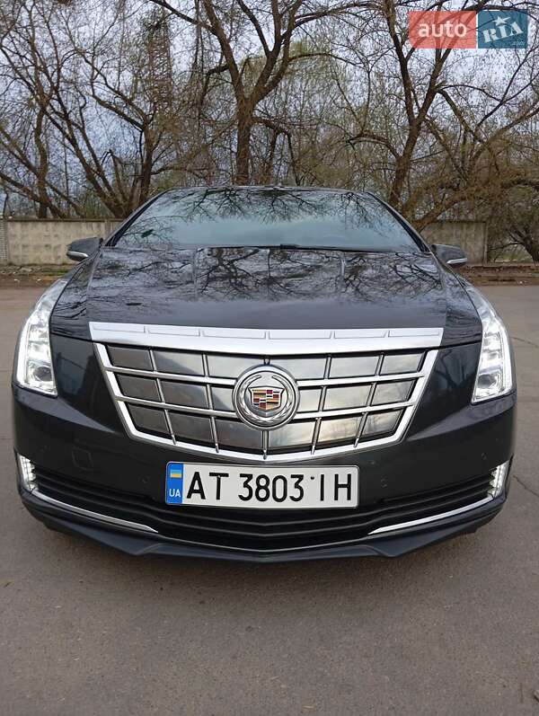 Cadillac ELR 2013