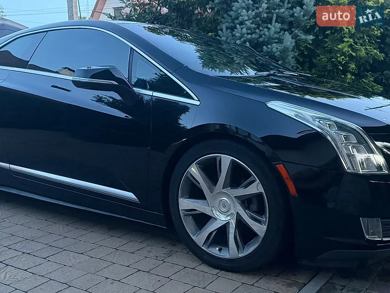 Cadillac ELR 2013 VIN 1G6RR1E42EU600245 фото оголошення 3 з 52