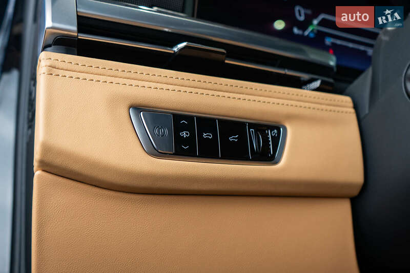 Внедорожник / Кроссовер Cadillac Escalade IQ 2025 в Киеве