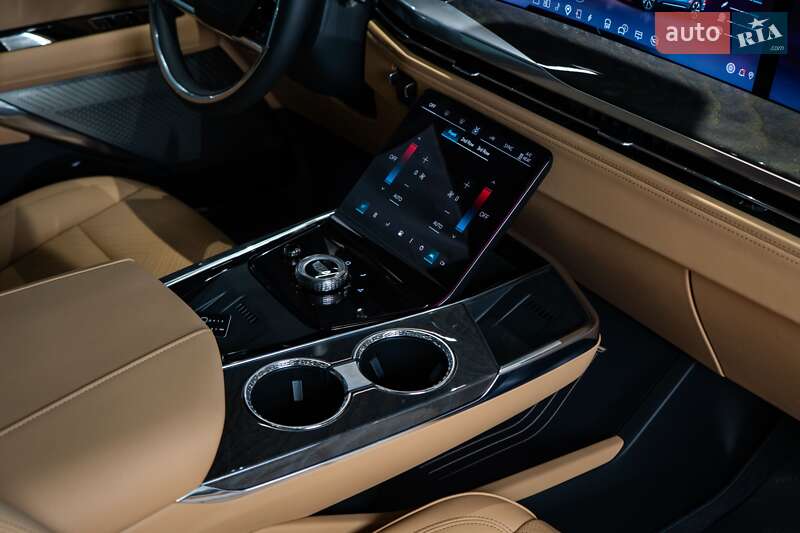 Внедорожник / Кроссовер Cadillac Escalade IQ 2025 в Киеве
