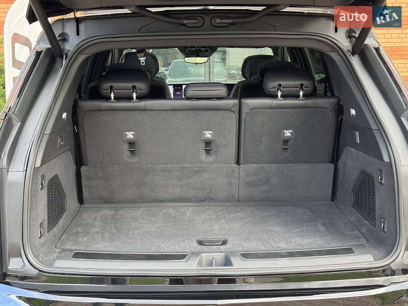 Внедорожник / Кроссовер Cadillac Escalade IQ 2025 в Киеве