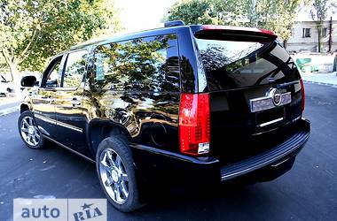 Внедорожник / Кроссовер Cadillac Escalade 2008 в 
