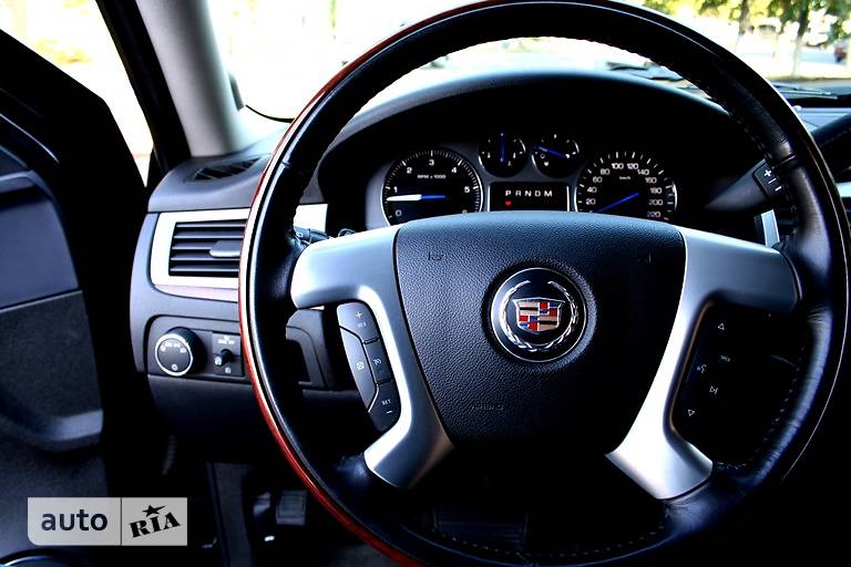 Внедорожник / Кроссовер Cadillac Escalade 2008 в Киеве