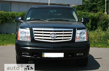 Внедорожник / Кроссовер Cadillac Escalade 2005 в 