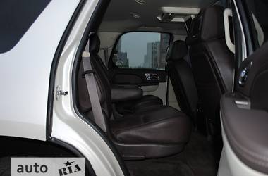Внедорожник / Кроссовер Cadillac Escalade 2013 в 