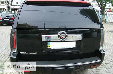 Внедорожник / Кроссовер Cadillac Escalade 2007 в 