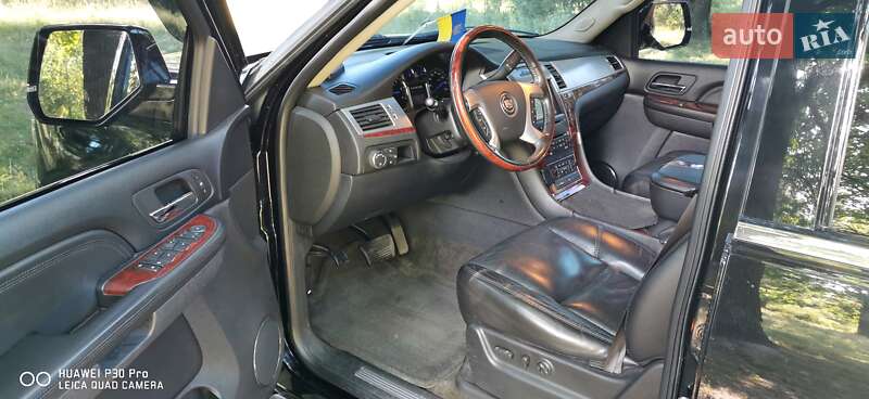 Внедорожник / Кроссовер Cadillac Escalade 2006 в Житомире