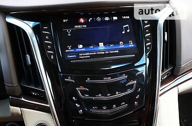 Внедорожник / Кроссовер Cadillac Escalade 2016 в 