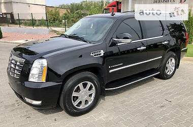 Внедорожник / Кроссовер Cadillac Escalade 2008 в Киеве