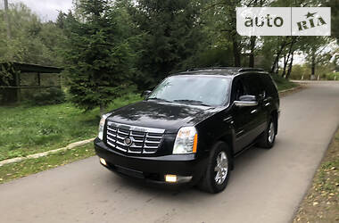 Позашляховик / Кросовер Cadillac Escalade 2008 в Львові