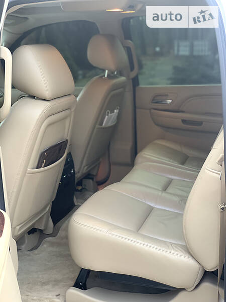 Пикап Cadillac Escalade 2012 в Ивано-Франковске