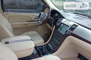 Позашляховик / Кросовер Cadillac Escalade 2008 в Львові