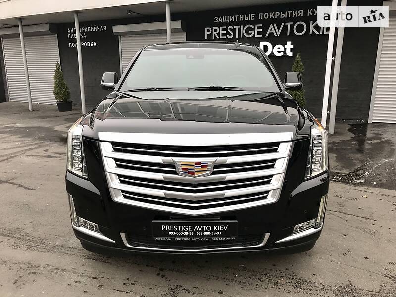 Внедорожник / Кроссовер Cadillac Escalade 2015 в Киеве