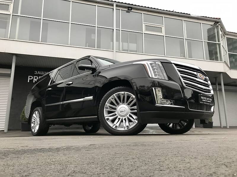 Внедорожник / Кроссовер Cadillac Escalade 2015 в Киеве