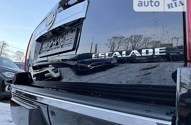 Внедорожник / Кроссовер Cadillac Escalade 2007 в Тернополе