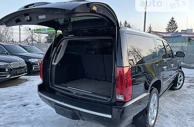 Внедорожник / Кроссовер Cadillac Escalade 2007 в Тернополе