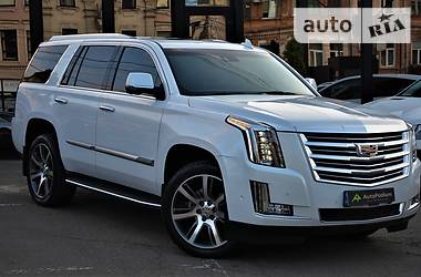 Внедорожник / Кроссовер Cadillac Escalade 2018 в Киеве