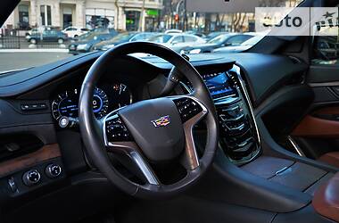 Внедорожник / Кроссовер Cadillac Escalade 2018 в Киеве