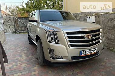 Позашляховик / Кросовер Cadillac Escalade 2016 в Києві