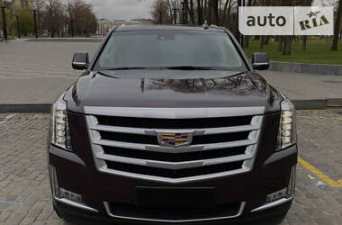 Позашляховик / Кросовер Cadillac Escalade 2015 в Харкові