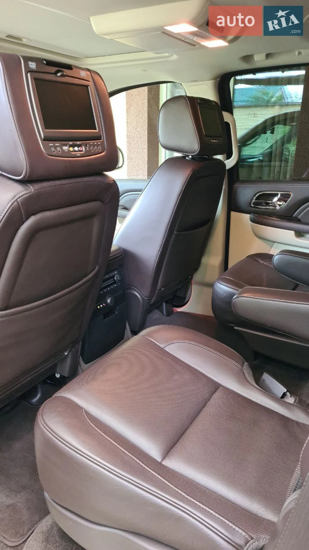 2013 Cadillac Escalade - мініатюра 38
