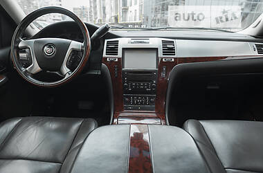 Универсал Cadillac Escalade 2007 в Львове