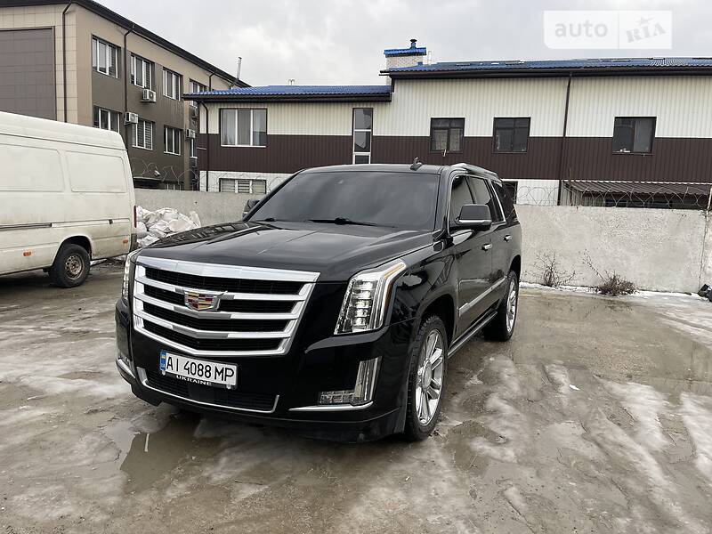 Внедорожник / Кроссовер Cadillac Escalade 2016 в Киеве