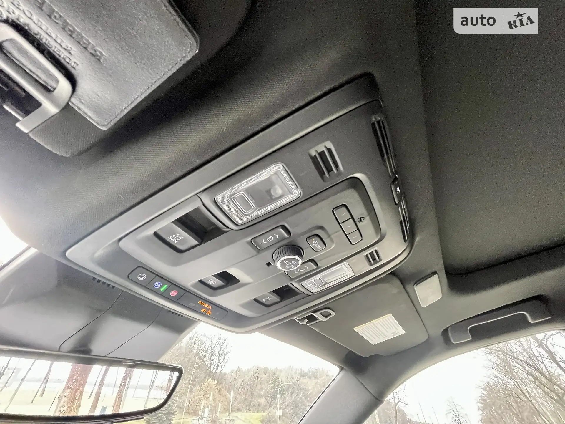 2021 Cadillac Escalade - мініатюра 7