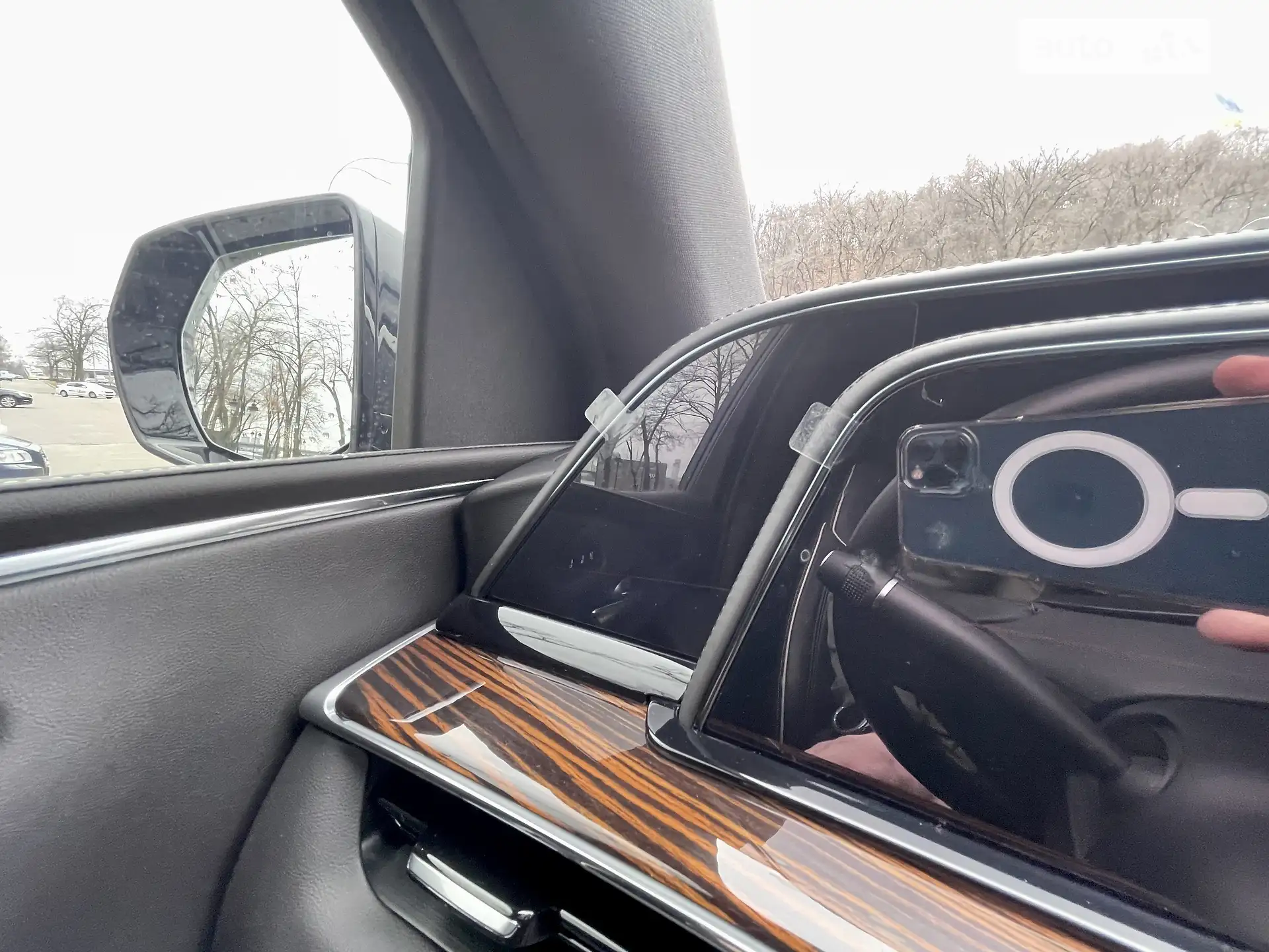 2021 Cadillac Escalade - мініатюра 10