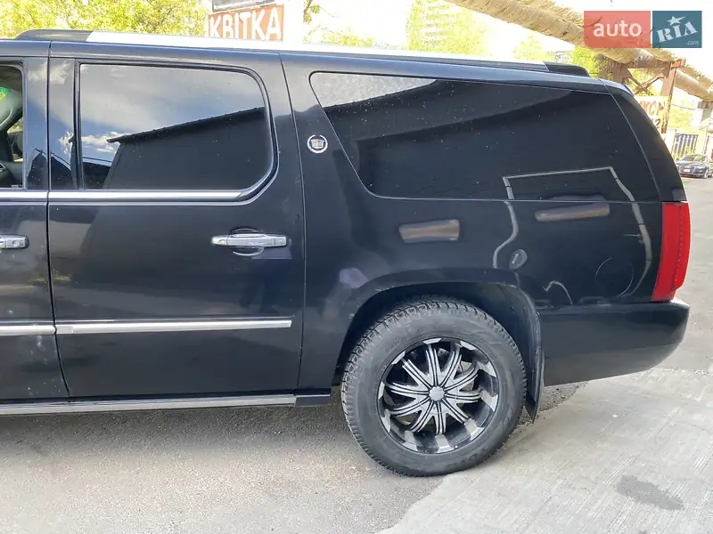Cadillac Escalade 2008 VIN 1GYFK66838R168026 фото оголошення 3 з 44