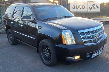 Позашляховик / Кросовер Cadillac Escalade 2011 в Івано-Франківську