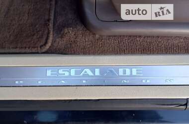 Внедорожник / Кроссовер Cadillac Escalade 2011 в Ивано-Франковске