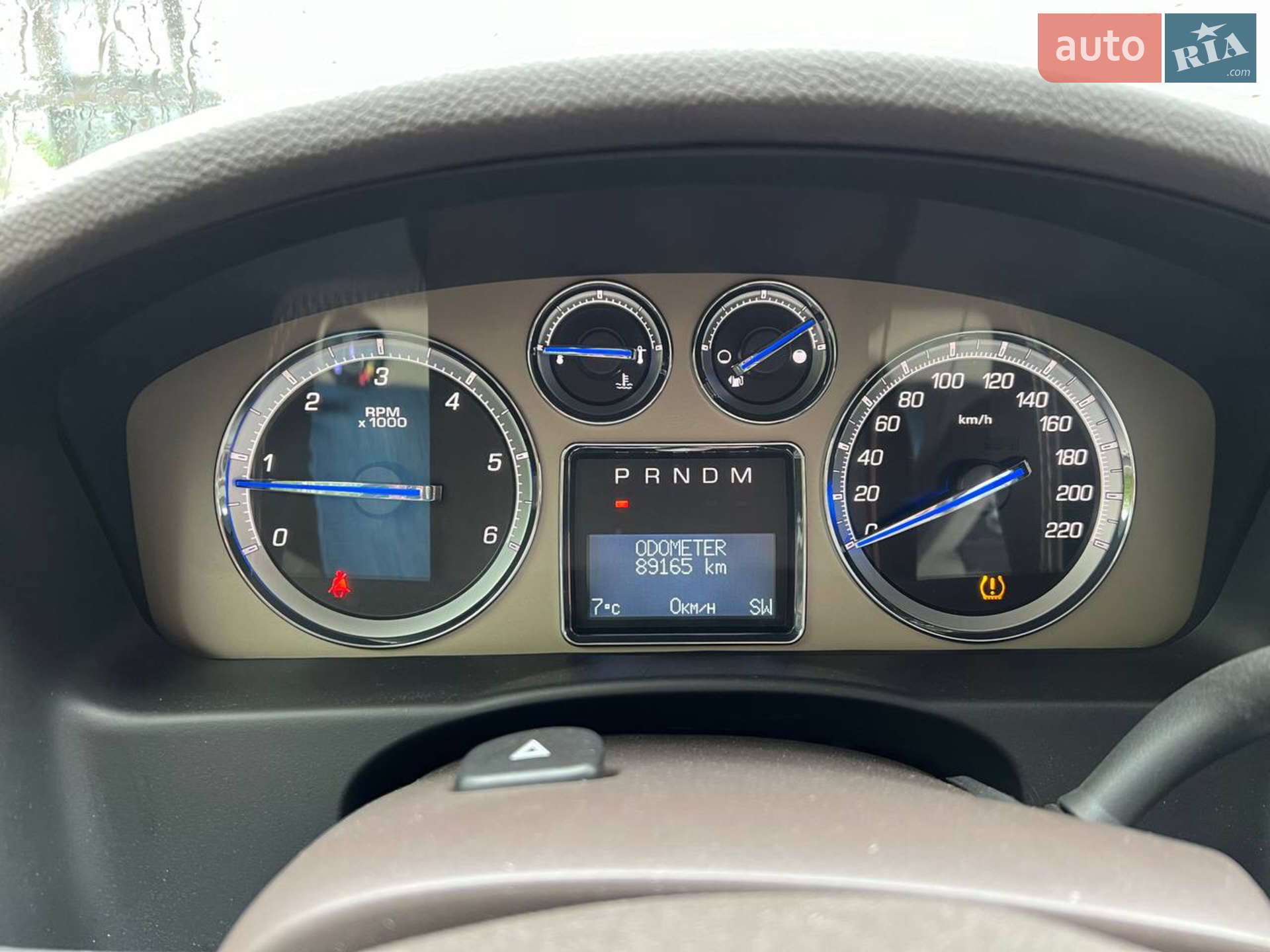 2010 Cadillac Escalade - мініатюра 9