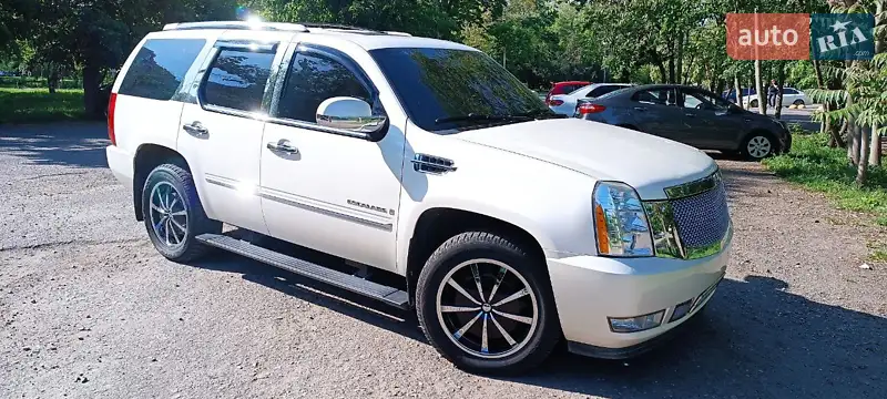 Cadillac Escalade 2008 VIN 1GYFK63878R241127 фото оголошення 13 з 47