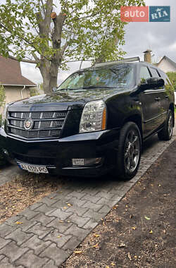 Внедорожник / Кроссовер Cadillac Escalade 2007 в Киеве