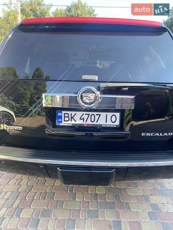 Внедорожник / Кроссовер Cadillac Escalade 2010 в Ровно фото 24 Внедорожник / Кроссовер Cadillac Escalade 2010 в Ровно