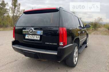 Позашляховик / Кросовер Cadillac Escalade 2008 в Кривому Розі