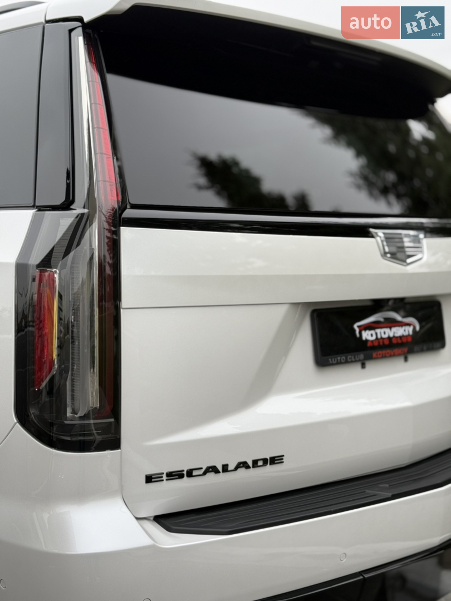 2021 Cadillac Escalade - мініатюра 43