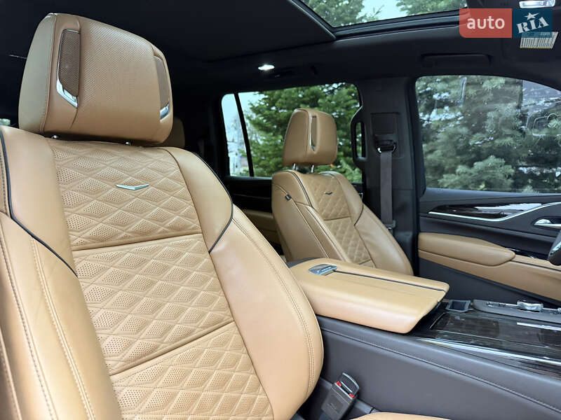 Позашляховик / Кросовер Cadillac Escalade 2021 в Одесі фото 18 Позашляховик / Кросовер Cadillac Escalade 2021 в Одесі