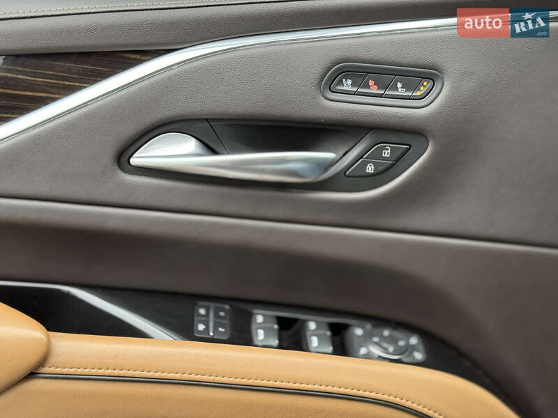 Позашляховик / Кросовер Cadillac Escalade 2021 в Одесі фото 26 Позашляховик / Кросовер Cadillac Escalade 2021 в Одесі