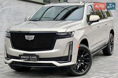 Внедорожник / Кроссовер Cadillac Escalade 2020 в 