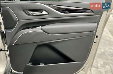 Внедорожник / Кроссовер Cadillac Escalade 2020 в 