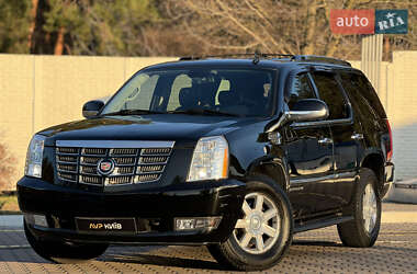 Внедорожник / Кроссовер Cadillac Escalade 2007 в Киеве