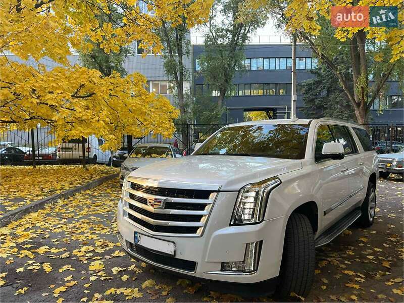 Внедорожник / Кроссовер Cadillac Escalade 2016 в Белой Церкви