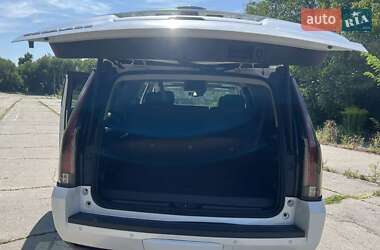 Внедорожник / Кроссовер Cadillac Escalade 2016 в 