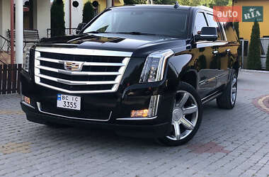 Внедорожник / Кроссовер Cadillac Escalade 2016 в 