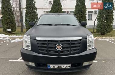 Внедорожник / Кроссовер Cadillac Escalade 2007 в Киеве