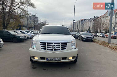 Внедорожник / Кроссовер Cadillac Escalade 2006 в Киеве