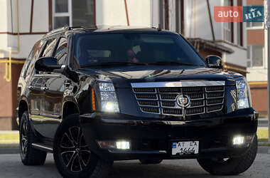 Позашляховик / Кросовер Cadillac Escalade 2007 в Івано-Франківську